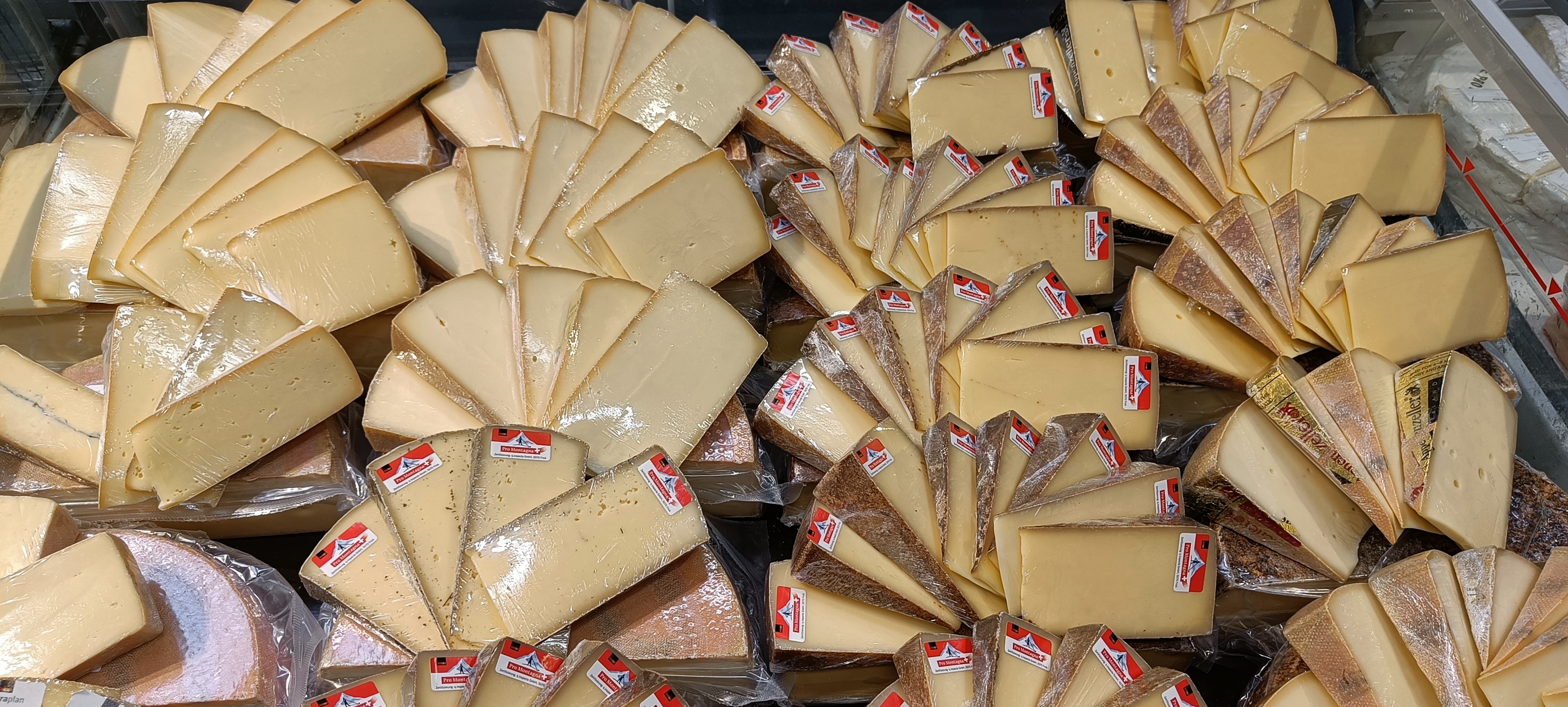 Lactose free cheese - Blog post hero